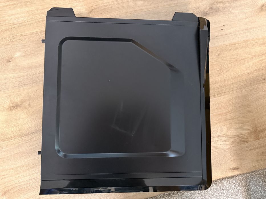 KIT PC complet (fără sursă) – i7-7700K, ASUS H110M-K, 16GB RAM DDR 4, HDD 1TB.m + SSD 500GB, Cooler ARGB, DVD-RW, Carcasă