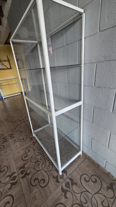 Витрины  разные   продаётся