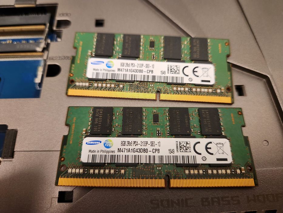 Leptop asus rog g752vt  defect/piese