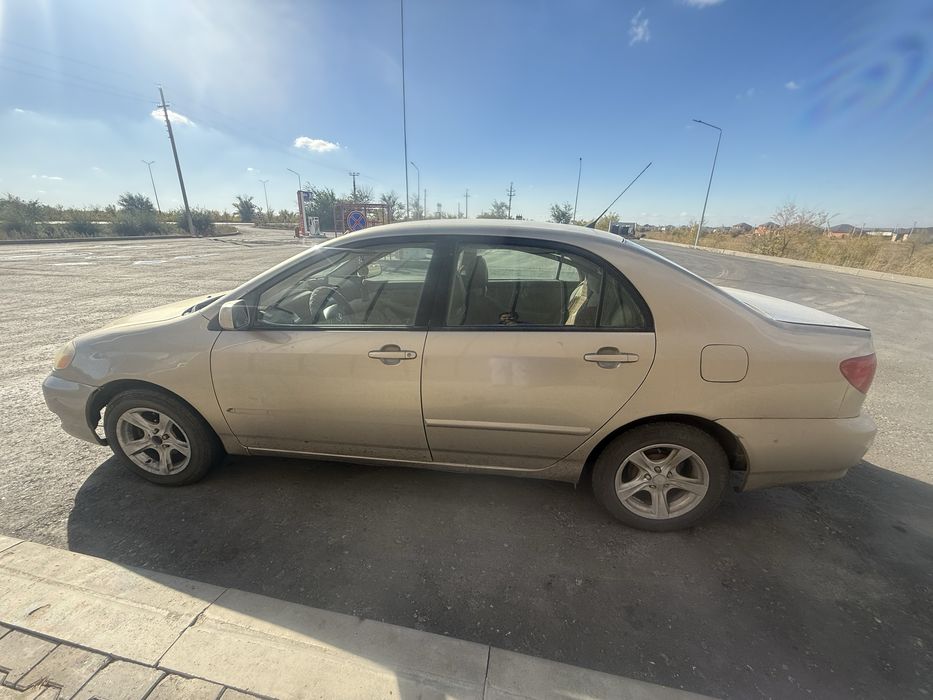 Срочно продам таиота каролла