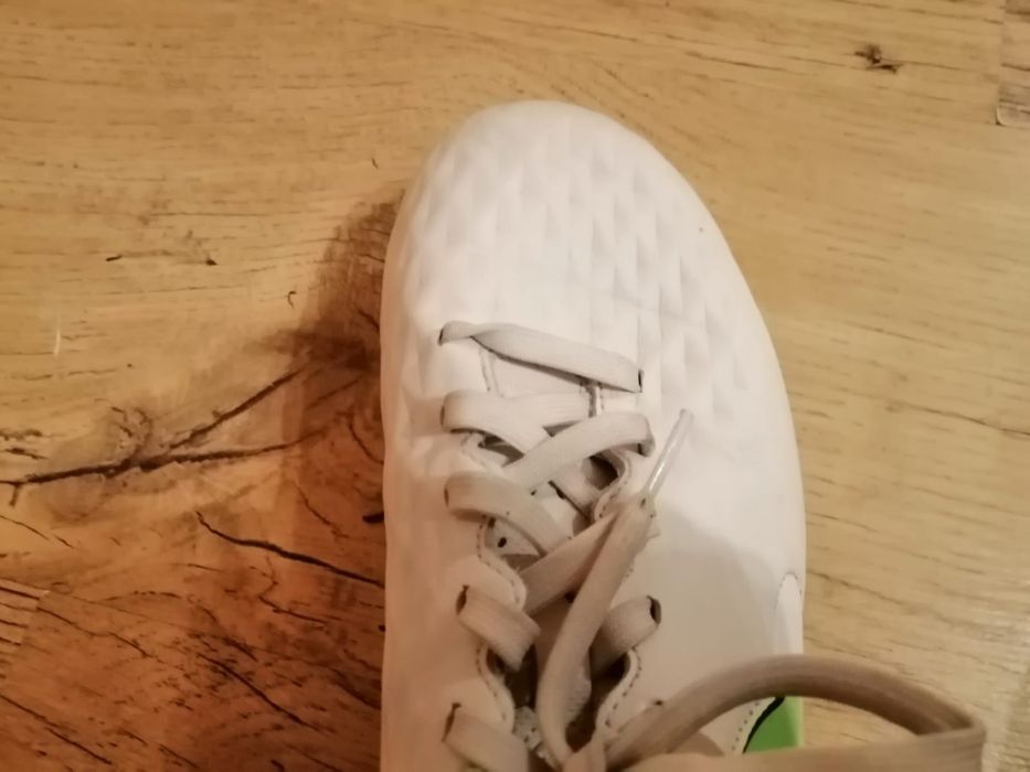 Бутонки Nike Tiempo Legend Club