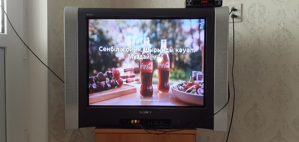 Продам Телевизор SONY