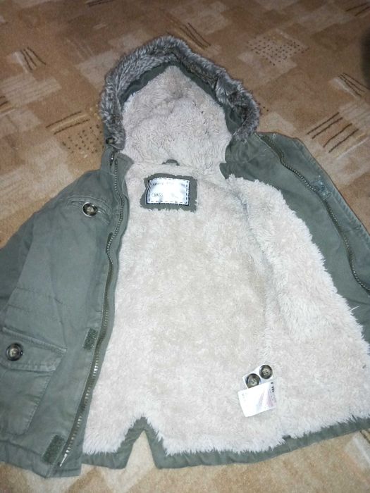 Продавам зимно детско яке