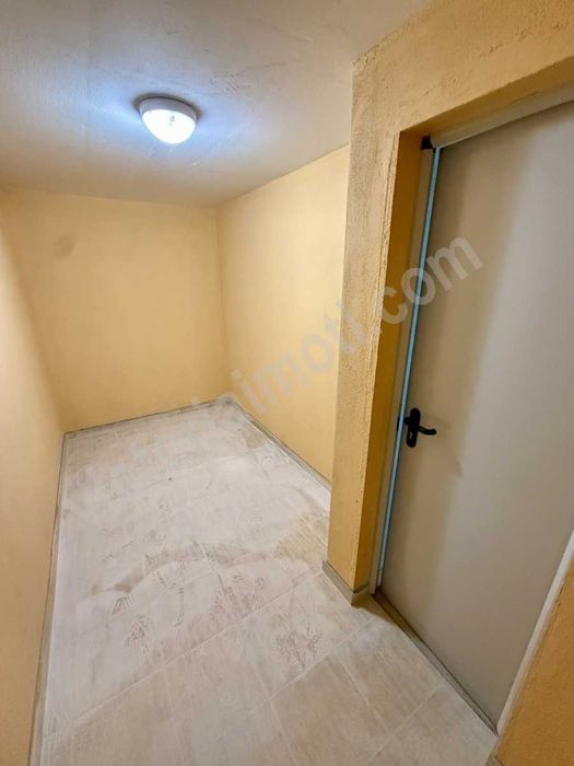 Продава се Тристаен апартамент в Велико Търново, Център - 152 кв.м за 695 €/кв.м - Снимка #10
