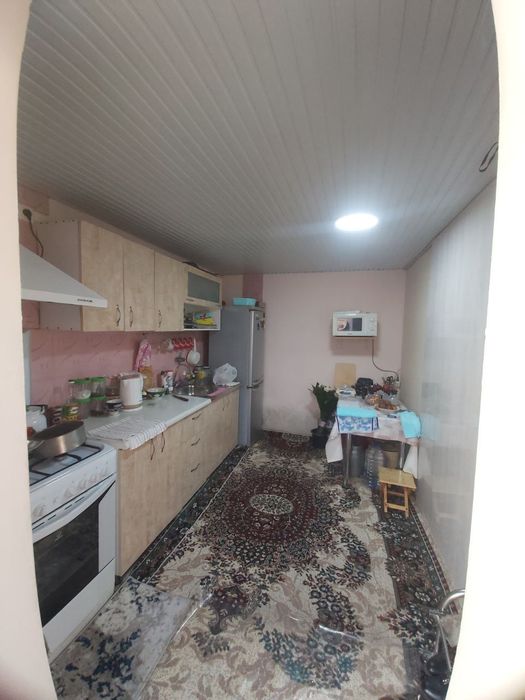 Продаю свой Дом срочно, Яшнабадский район ул.Баку до центра 1-2 км.