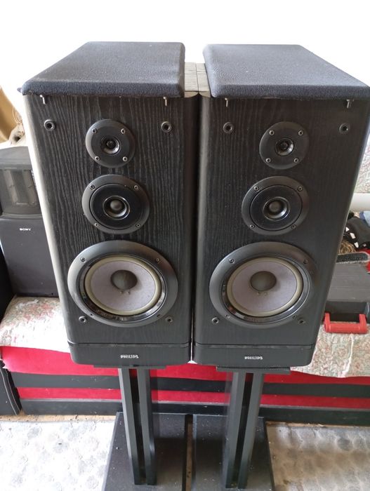Vând boxe Philips 140w!