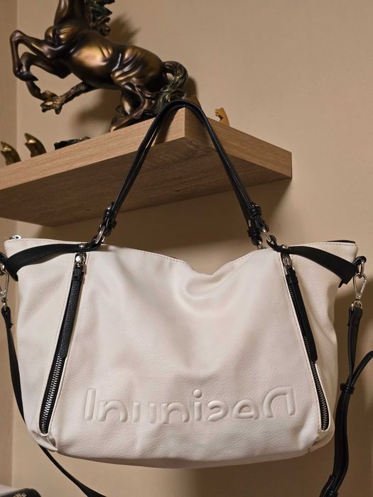 Desigual оригинална голяма дамска чанта