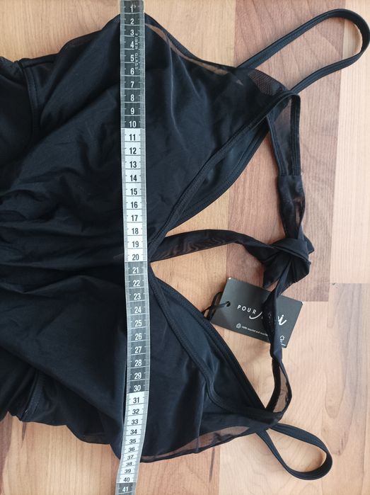 Нов цял бански S/M размер