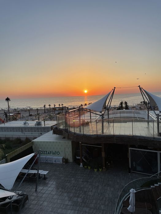 Vand Apartament 3 cam Mamaia Nord White Tower