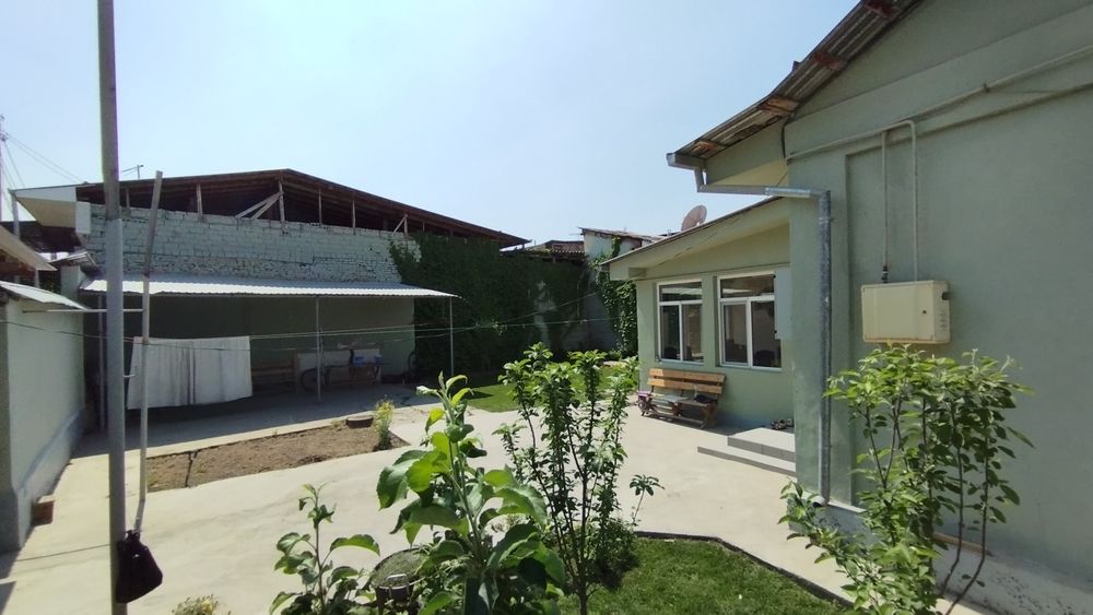 Срочно!!! Продается земля, участок под застройку. Дом торцевой