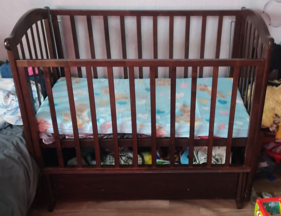 Кроватка маятник