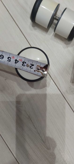 Дръжки за душ кабини , стъклени витрини и прегради ,стъклени врати