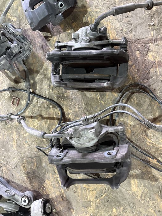 Mercedes w213 2.2cdi 194кс 4matic Комби Спирачни Апарати Супорти