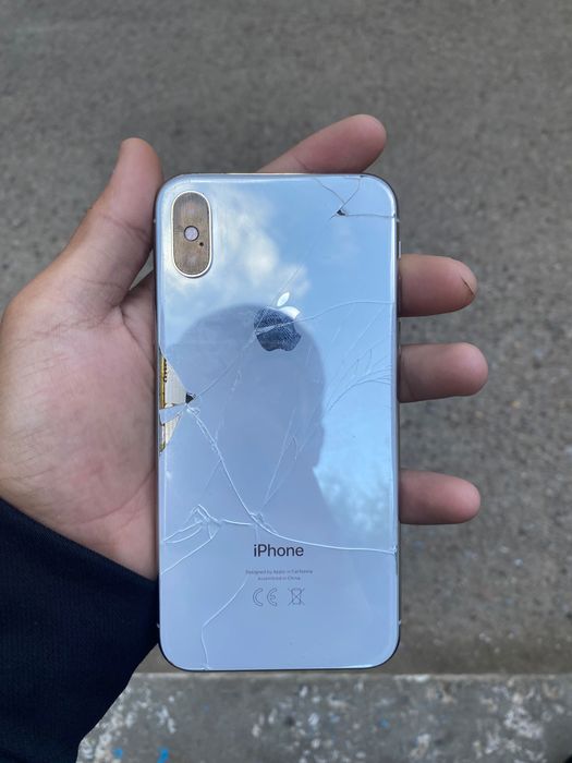 Продам Iphone. Х