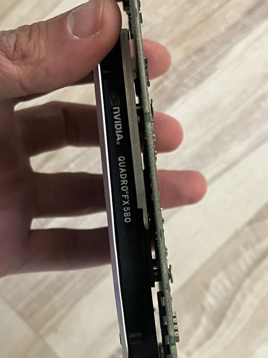 На части Настолен компютър Dell T3400