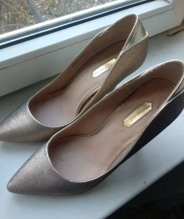 Шикарные туфли, 40 см