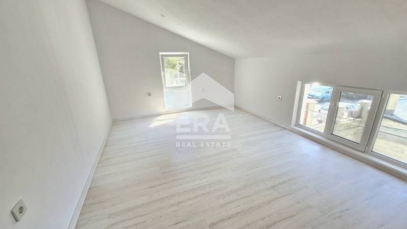 Продава се Къща в Аксаково - 116 кв.м за 730 €/кв.м - Снимка #4