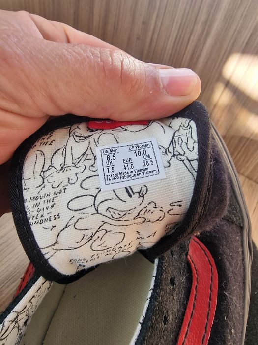 Лимитирани спортни кецове Vans Mickey Moyse
