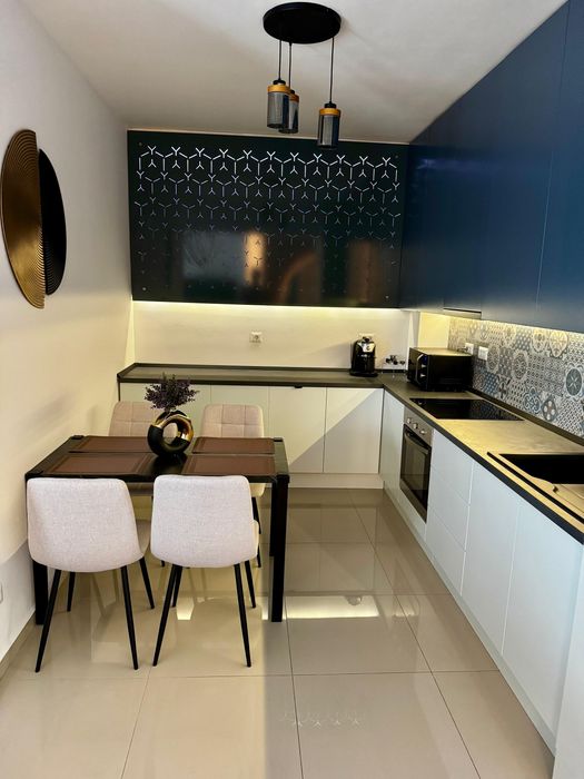 Închiriere apartament 2 camere | Piața Alba Iulia – Unirii | Vedere spectaculoasă | Bloc nou | Loc de parcare subteran inclus