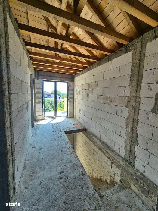 Vilă P+1 cu 4 Camere | Lumina