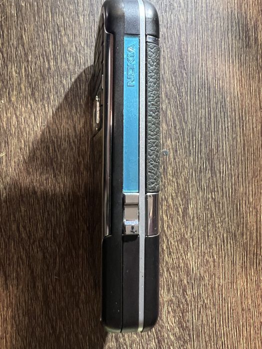 Nokia 7360 перфектна