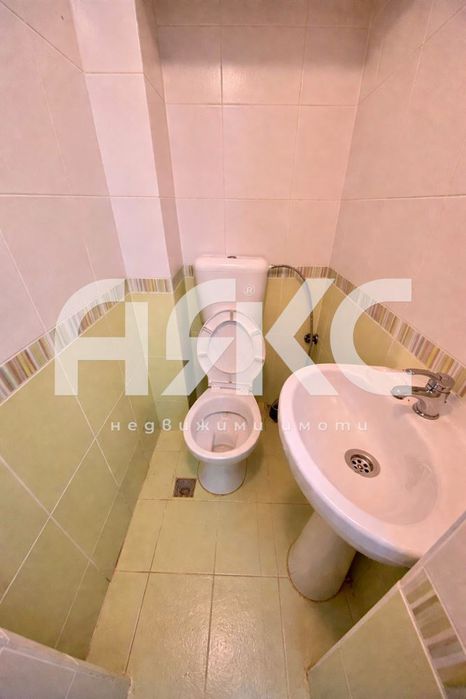 Дава се под наем Офис в София, Иван Вазов - 70 кв.м за 663 € - Снимка #4