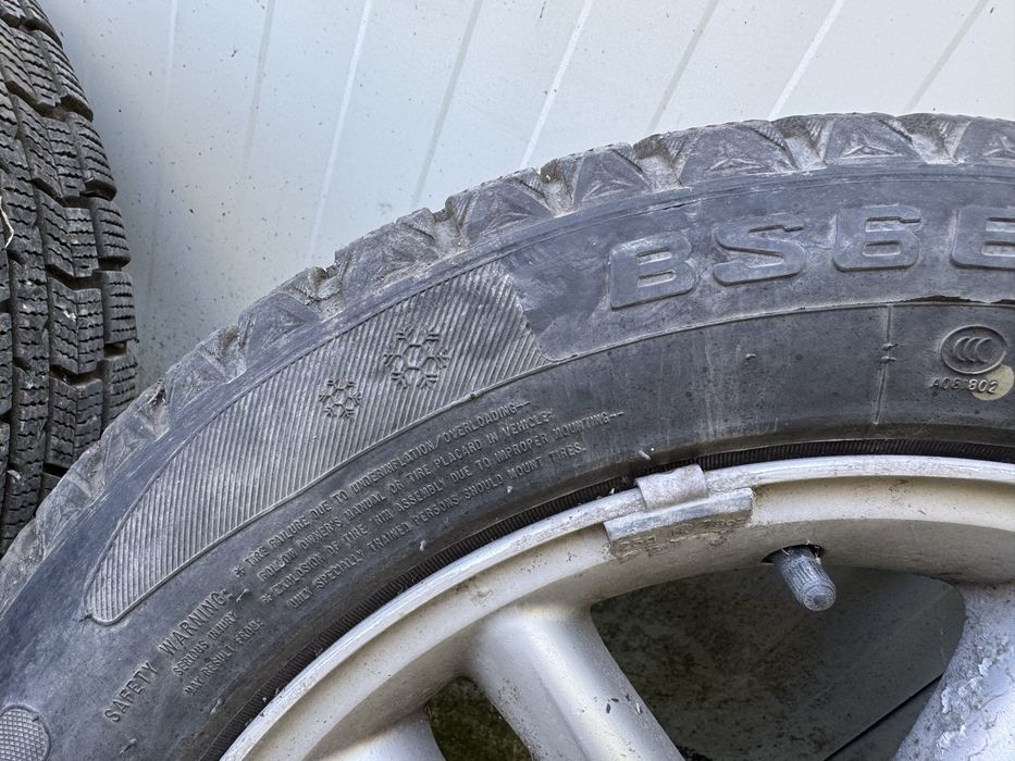 4 бр оригинални джанти 16ки Mercedes C класа W203 с всесезонни гуми 205/55/16