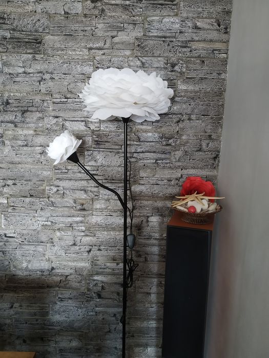 Нощна лампа цвете