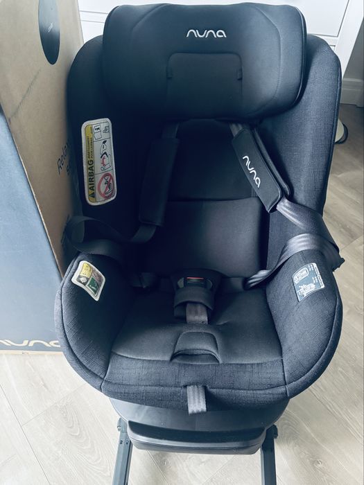 Nuna TODL NEXT + ISOFIX база | Caviar (черен) | Отлично състояние