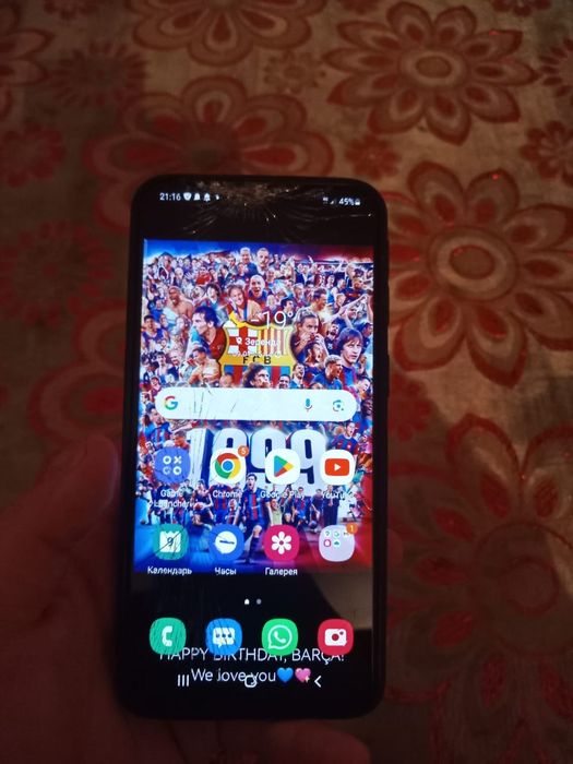 Я продам сомсунг А40  . С 64 гб