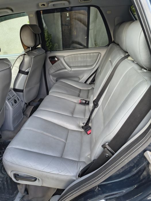 Мерцедес   ML270