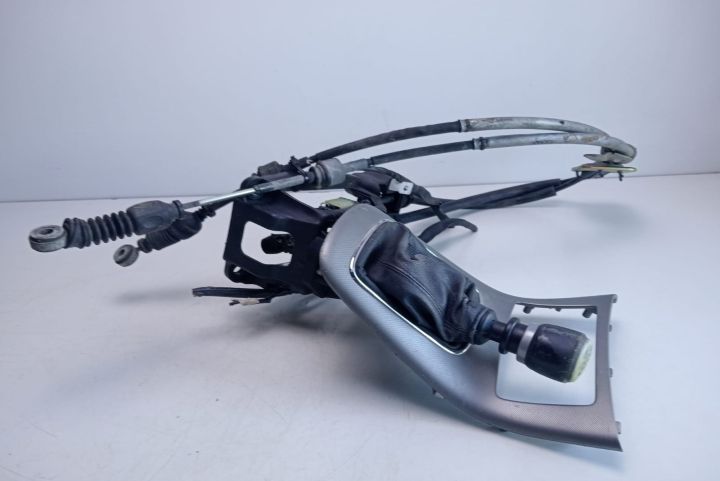 Timonerie 6 trepte   335300509 Toyota Avensis a 2-a generatie T25 (fa