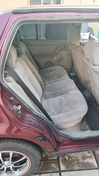 Продам машину Volkswagen vento
