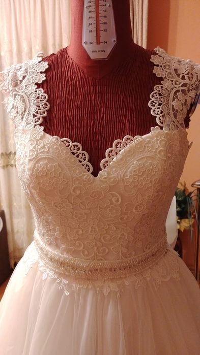 rochie de mireasa