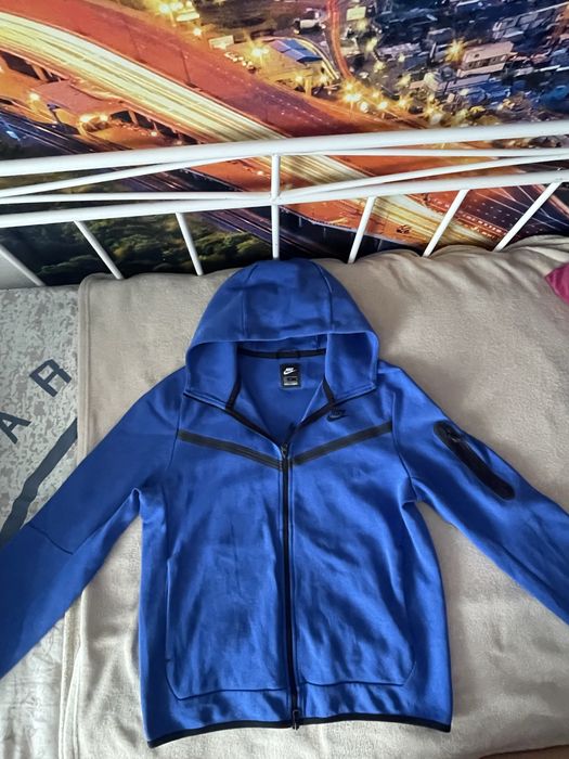 Tech Fleece син цвят