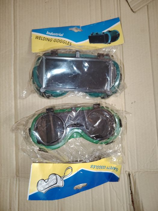 Продам очки газосварщика