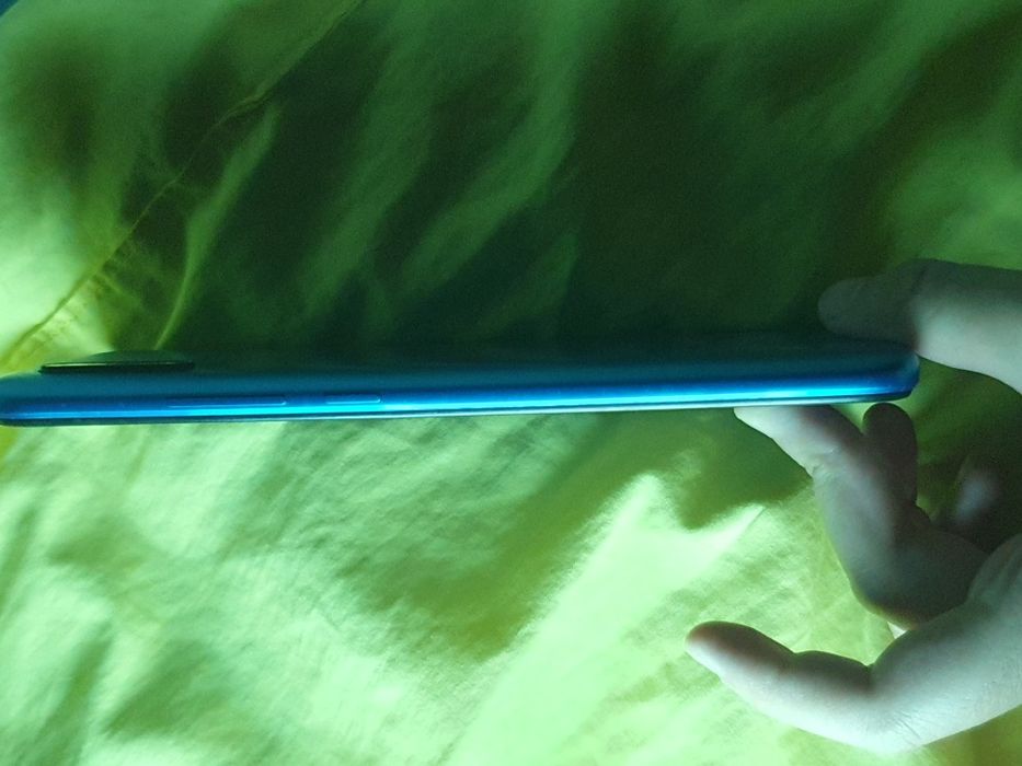 Redmi 9A, сломанный.