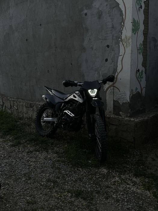 Эндуро мотоцикл MMZ 075 300cc
