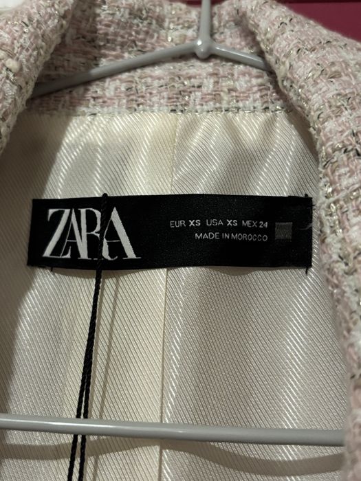 Розово сако букле Зара