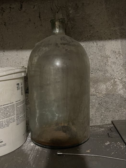 Бутыли стеклянные 20 л