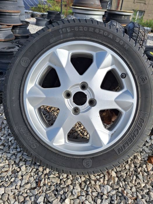 Резервна гума 4x100.15цола Рено