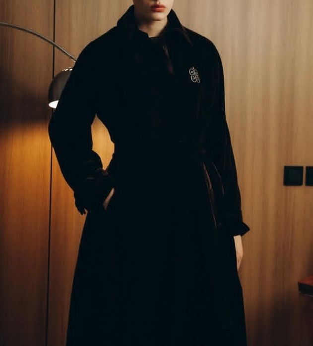 Алия Туманнан тренч