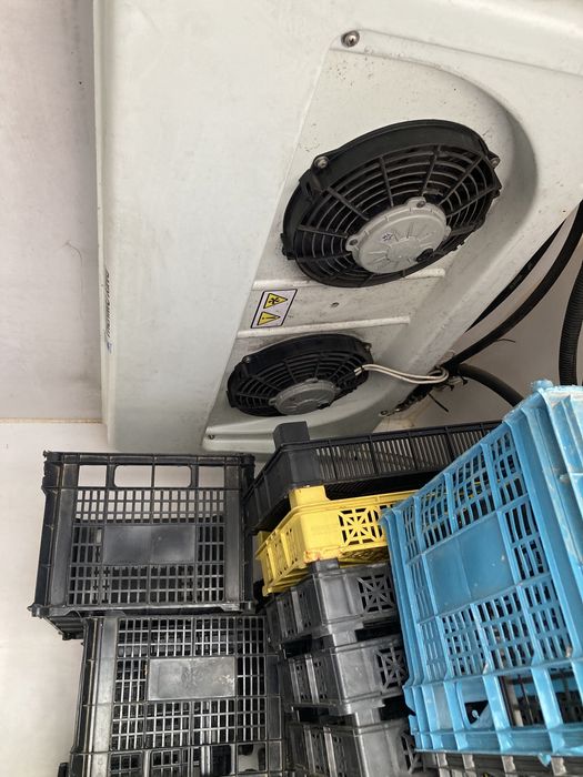 Бус Опел Виваро хладилен плюсов