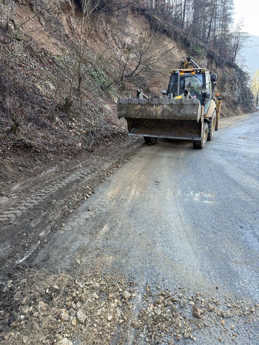 Услуги с Багери , Камьони.