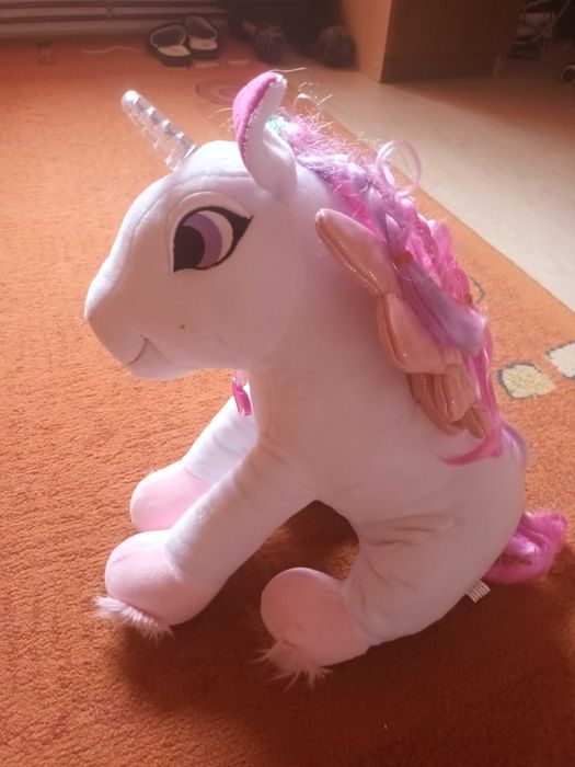 Unicornul Luana nou