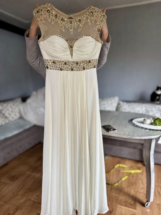 Официална рокля с камъни