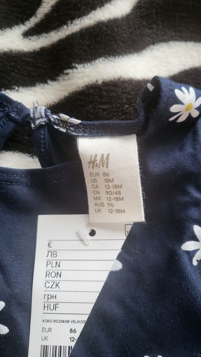 Rochite H&M noi cu eticheta