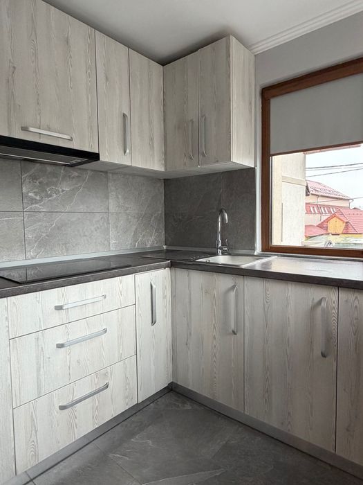 Închiriez garsonieră 30mp.