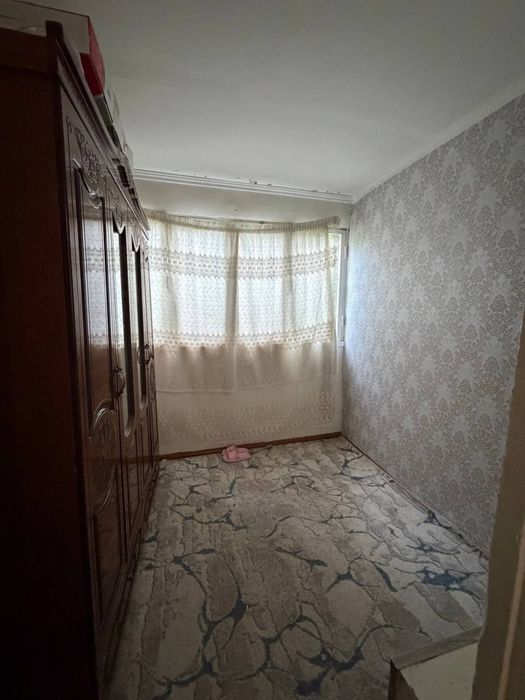 Чиланзар - 15 кв 2/2/5. 48м2 Срочно Продам квартиру срочно