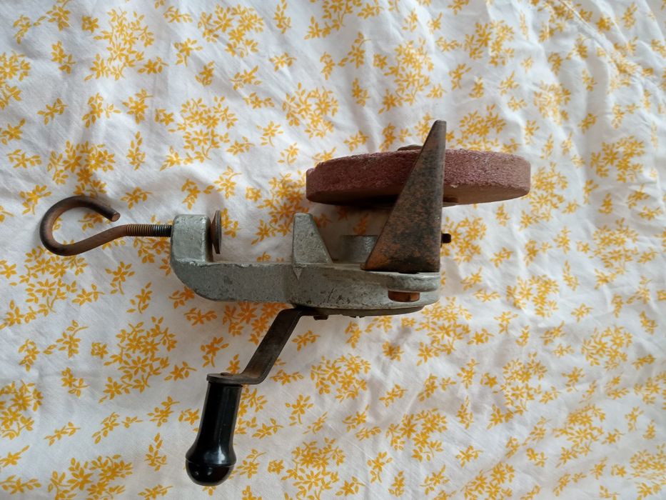 Продам точильный станок.